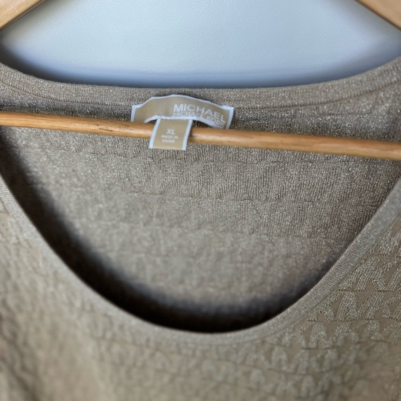 Michael Kors Women’s Metallic Gold Jacquard Sleeveless Tank Top Size XL - Picture 2 of 4